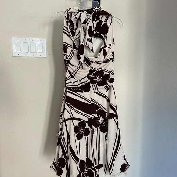 Fit & Flare Neck Tieup Crossover Collar Stretchy Dress - Picture 5 of 11